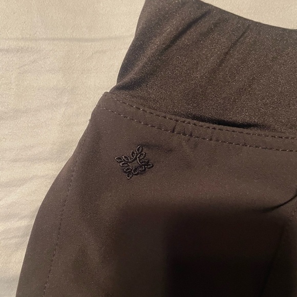 MedCouture Black Scrub Joggers - Picture 6 of 7
